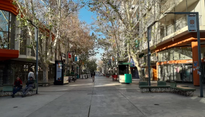 Siguen cayendo las ventas en el comercio sanjuanino