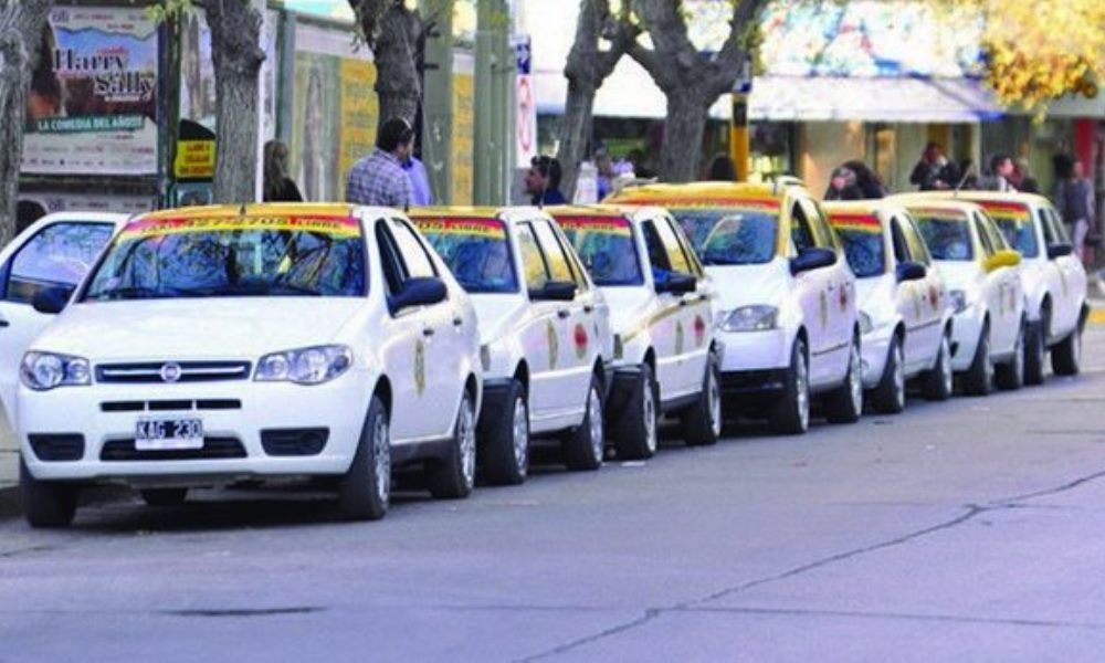 El reclamo del sindicato de taxistas en contra de UBER